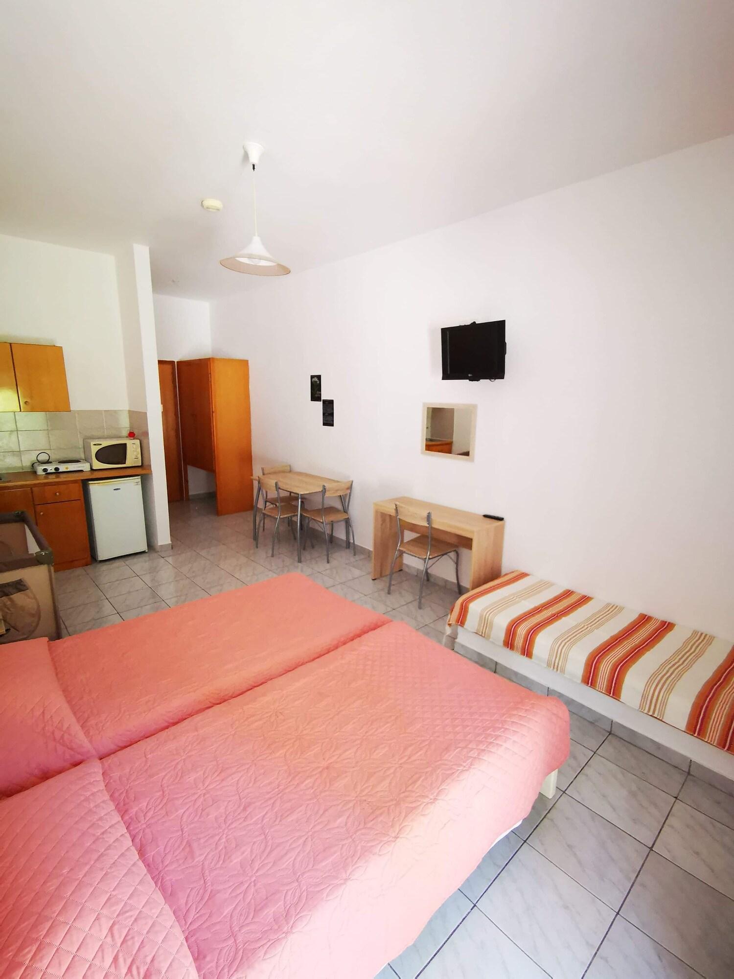 Aspro Spiti Hotel Apartments Tigkaki  Exterior photo